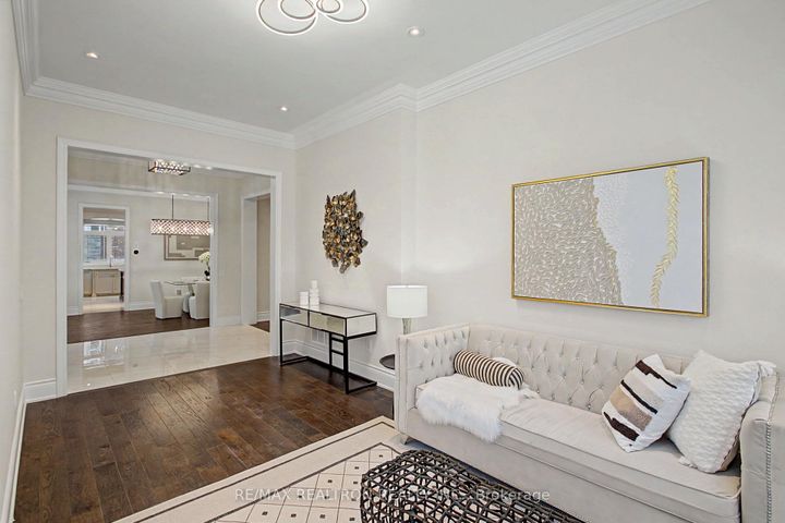 Photo 5 at 12 Hurst Avenue, Patterson, Vaughan