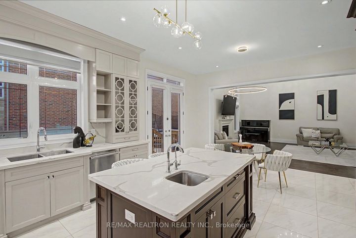 Photo 14 at 12 Hurst Avenue, Patterson, Vaughan