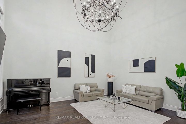 Photo 18 at 12 Hurst Avenue, Patterson, Vaughan