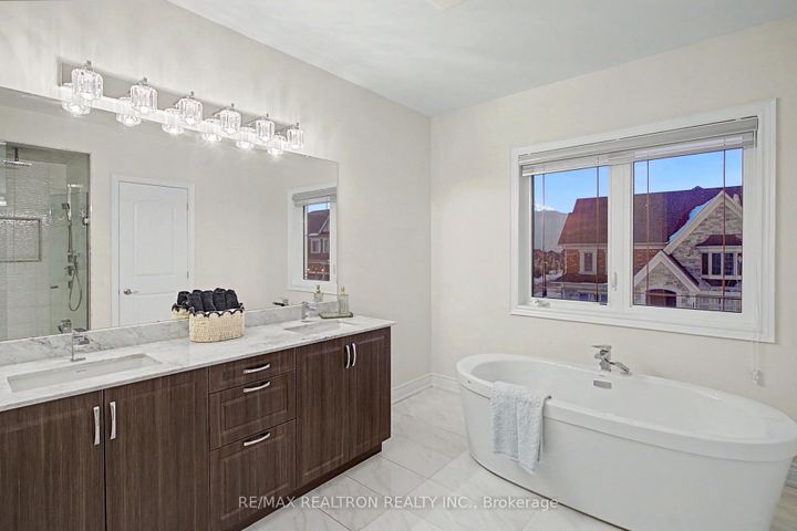 Photo 30 at 12 Hurst Avenue, Patterson, Vaughan