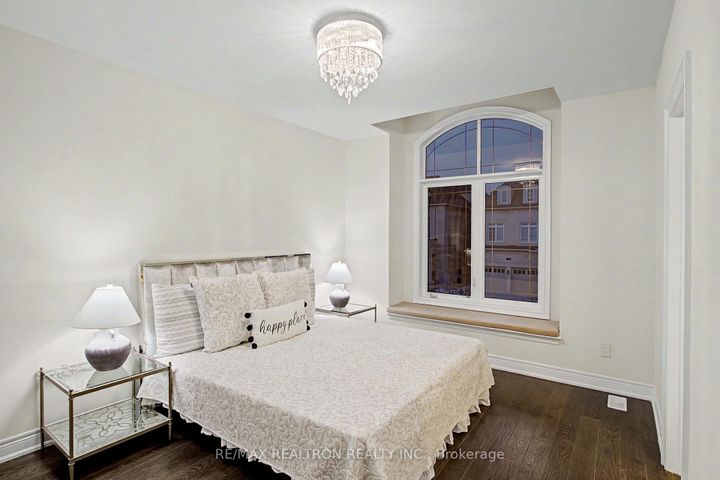 Photo 36 at 12 Hurst Avenue, Patterson, Vaughan