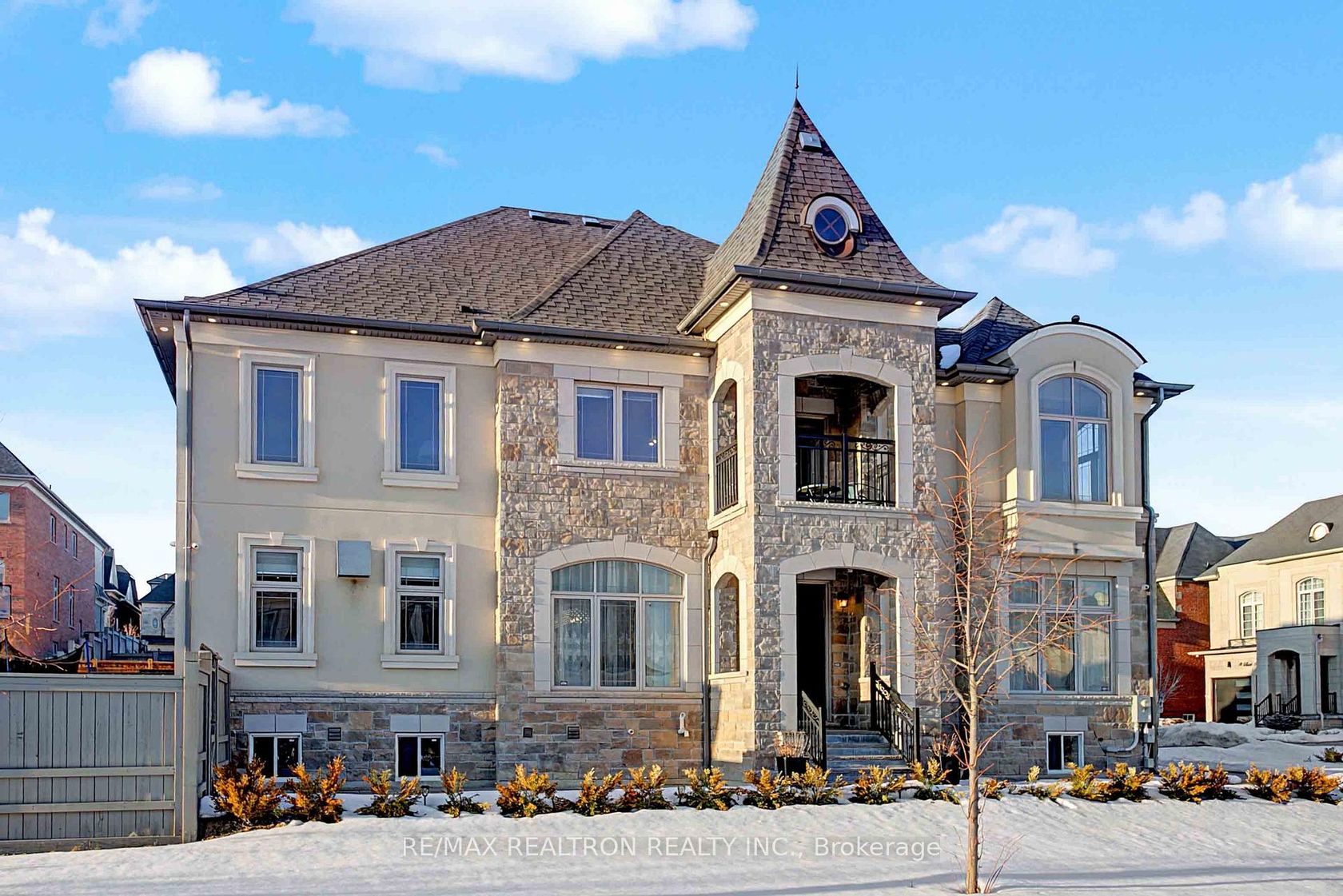 12 Hurst Avenue, Patterson, Vaughan by Loree Meneguzzi Real Estate 12 Hurst Avenue, Patterson, Vaughan