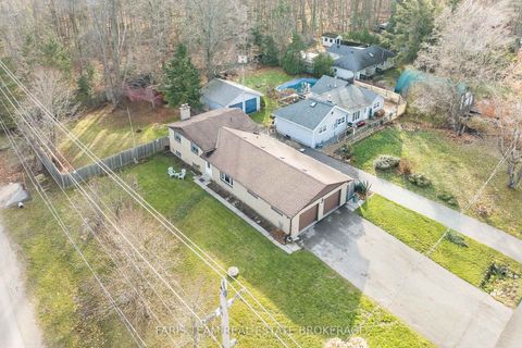 Photo 2 at 807 Cook Street, Rural Innisfil, Innisfil