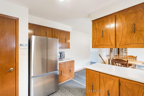 Photo 9 at 807 Cook Street, Rural Innisfil, Innisfil