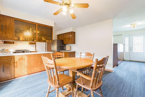 Photo 10 at 807 Cook Street, Rural Innisfil, Innisfil