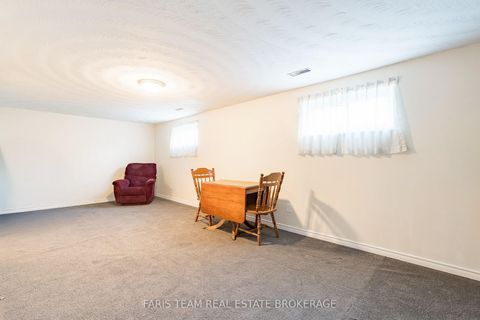 Photo 18 at 807 Cook Street, Rural Innisfil, Innisfil