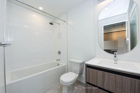 Photo 8 at 1502 - 7950 Bathurst Street, Beverley Glen, Vaughan