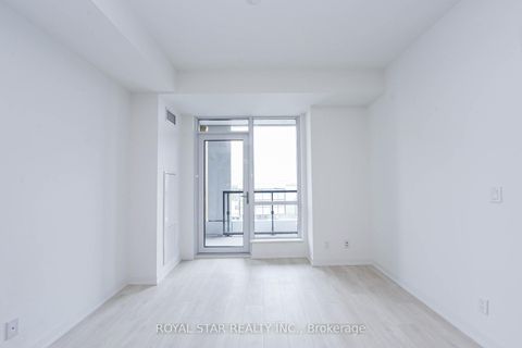 Photo 12 at 1502 - 7950 Bathurst Street, Beverley Glen, Vaughan