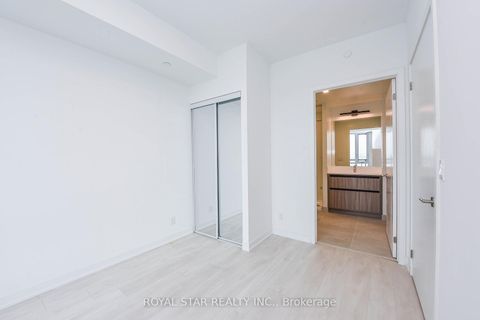 Photo 21 at 1502 - 7950 Bathurst Street, Beverley Glen, Vaughan