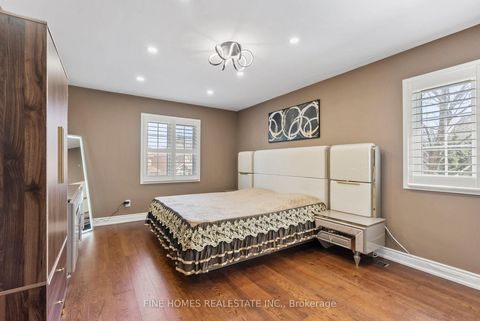 Photo 14 at 109 Angelina Avenue, Vaughan Grove, Vaughan