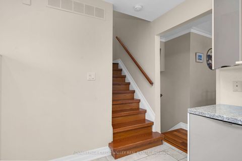 Photo 15 at 5 Faulkner Crescent, Humbermede, Toronto