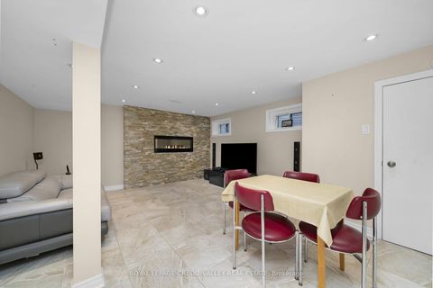 Photo 27 at 5 Faulkner Crescent, Humbermede, Toronto