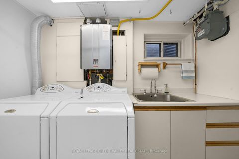 Photo 31 at 5 Faulkner Crescent, Humbermede, Toronto