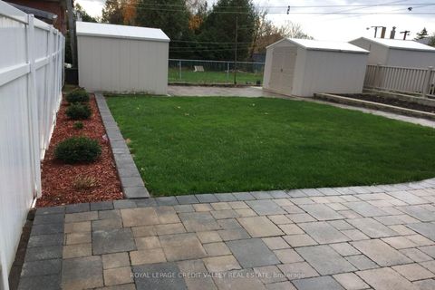 Photo 42 at 5 Faulkner Crescent, Humbermede, Toronto