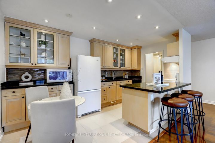 Photo 8 at 104 - 1515 Lakeshore Road E, Lakeview, Mississauga