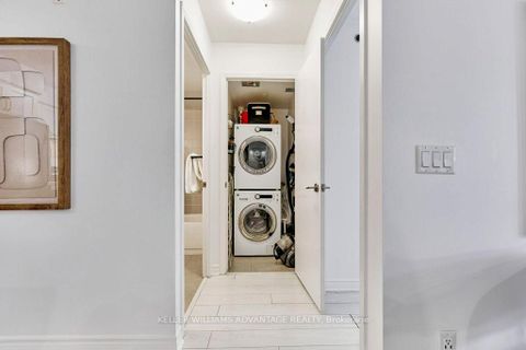 Photo 11 at 224 - 35 Saranac Boulevard, Lawrence, Toronto