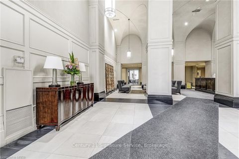 Photo 8 at 2202 - 388 Prince Of Wales Drive, City Centre, Mississauga