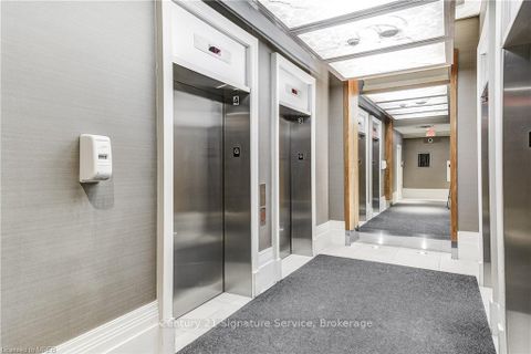 Photo 11 at 2202 - 388 Prince Of Wales Drive, City Centre, Mississauga