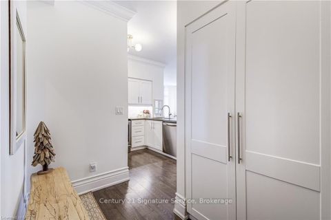 Photo 14 at 2202 - 388 Prince Of Wales Drive, City Centre, Mississauga