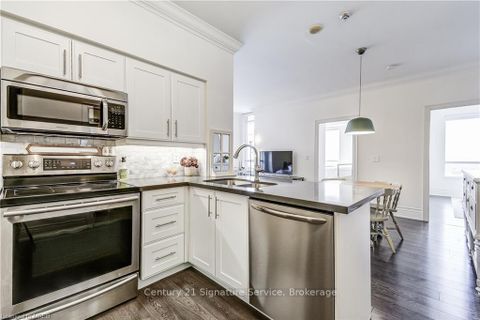 Photo 17 at 2202 - 388 Prince Of Wales Drive, City Centre, Mississauga