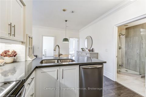 Photo 18 at 2202 - 388 Prince Of Wales Drive, City Centre, Mississauga