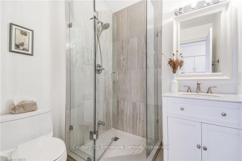 Photo 27 at 2202 - 388 Prince Of Wales Drive, City Centre, Mississauga