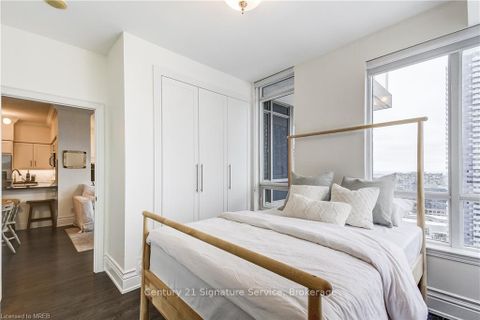 Photo 29 at 2202 - 388 Prince Of Wales Drive, City Centre, Mississauga