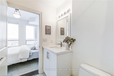 Photo 34 at 2202 - 388 Prince Of Wales Drive, City Centre, Mississauga