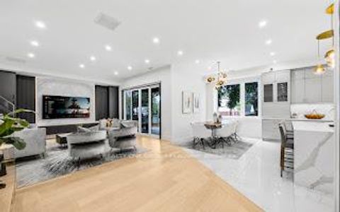 Photo 7 at 18 Ivorwood Crescent, Maryvale, Toronto