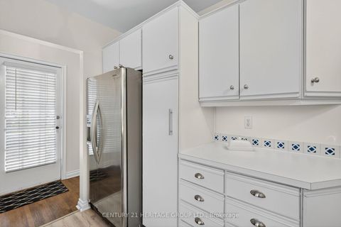 Photo 10 at 1269 Broadview Avenue, Broadview North, Toronto