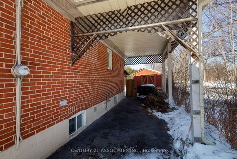 Photo 29 at 52 Altamont Road, Newtonbrook West, Toronto
