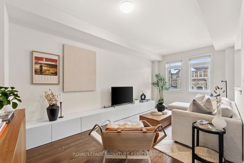 Photo 4 at 71 Farooq Boulevard, Vellore Village, Vaughan