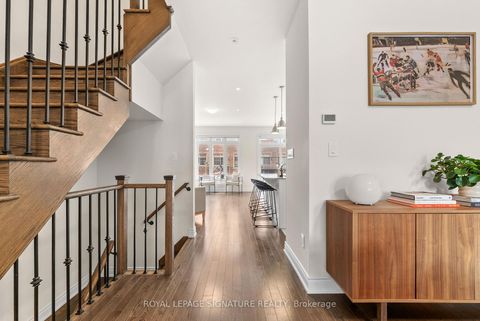 Photo 7 at 71 Farooq Boulevard, Vellore Village, Vaughan