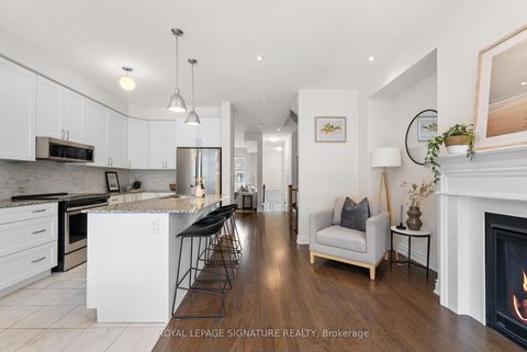 Photo 14 at 71 Farooq Boulevard, Vellore Village, Vaughan