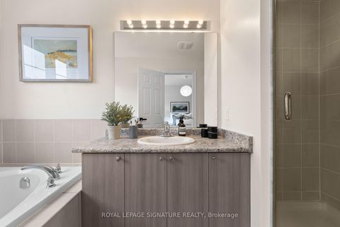 Photo 20 at 71 Farooq Boulevard, Vellore Village, Vaughan