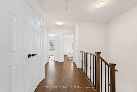 Photo 23 at 71 Farooq Boulevard, Vellore Village, Vaughan