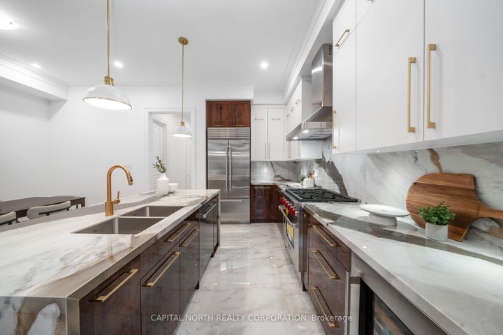 Photo 9 at 4B McCachen Street, Oak Ridges, Richmond Hill