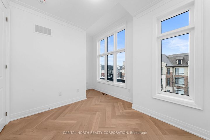 Photo 35 at 4B McCachen Street, Oak Ridges, Richmond Hill