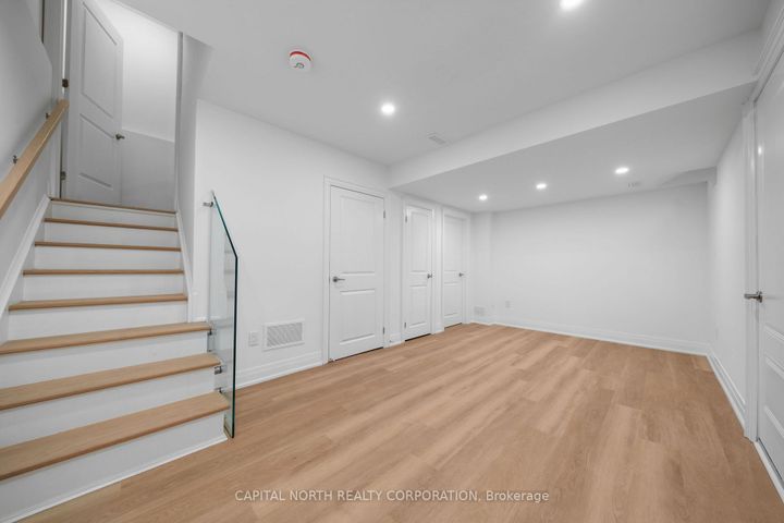 Photo 36 at 4B McCachen Street, Oak Ridges, Richmond Hill