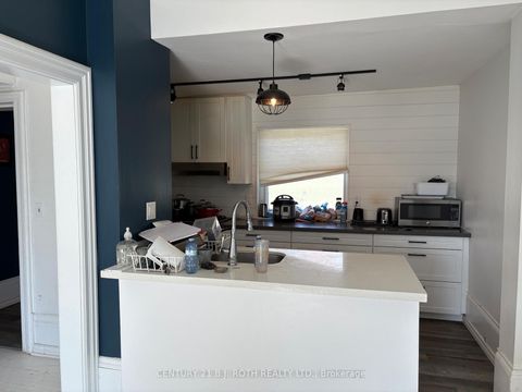 Photo 5 at 253 Dunlop Street E, North Shore, Barrie