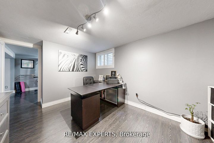 Photo 26 at 4323 Forsyth Boulevard, Shoreacres, Burlington