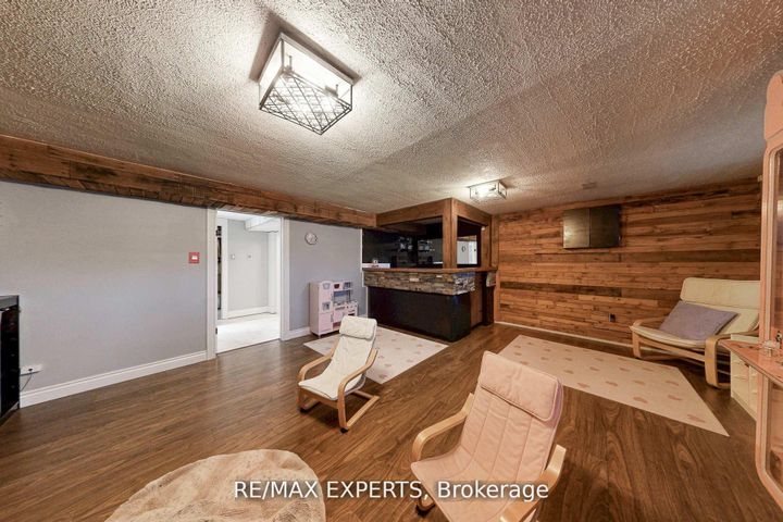 Photo 33 at 4323 Forsyth Boulevard, Shoreacres, Burlington