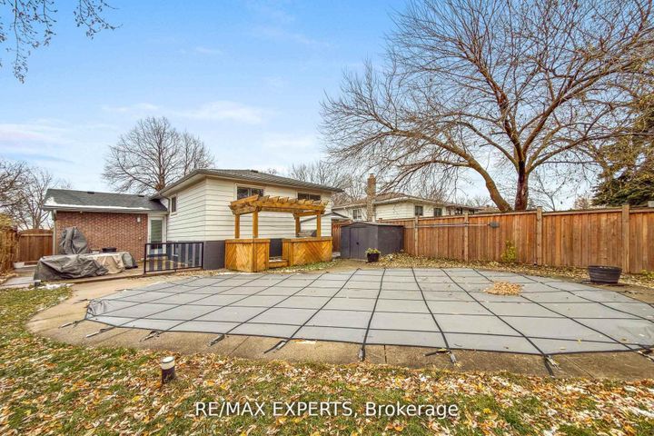 Photo 41 at 4323 Forsyth Boulevard, Shoreacres, Burlington