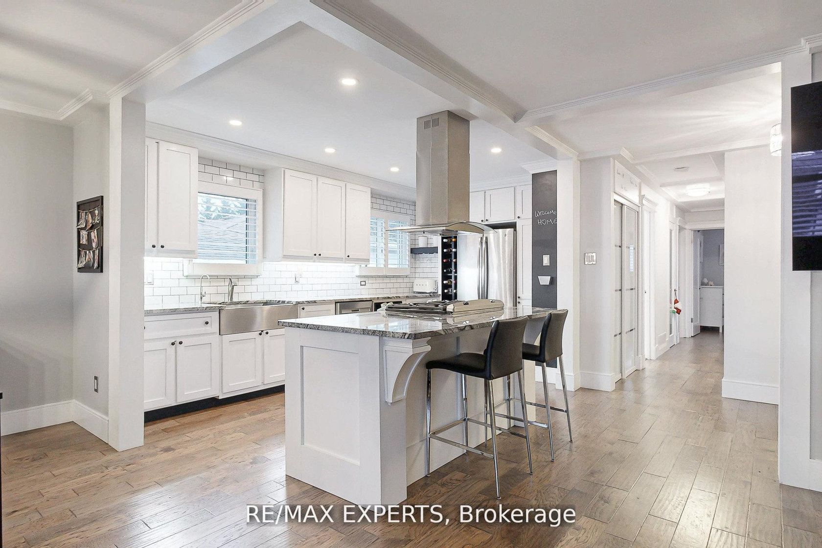 4323 Forsyth Boulevard, Shoreacres, Burlington 