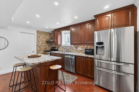 Photo 31 at 20 Bridesburg Drive, The Westway, Toronto