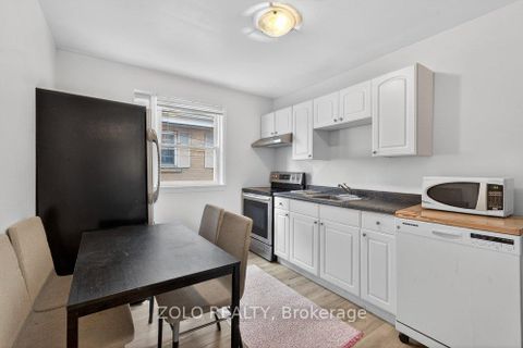 Photo 42 at 20 Bridesburg Drive, The Westway, Toronto