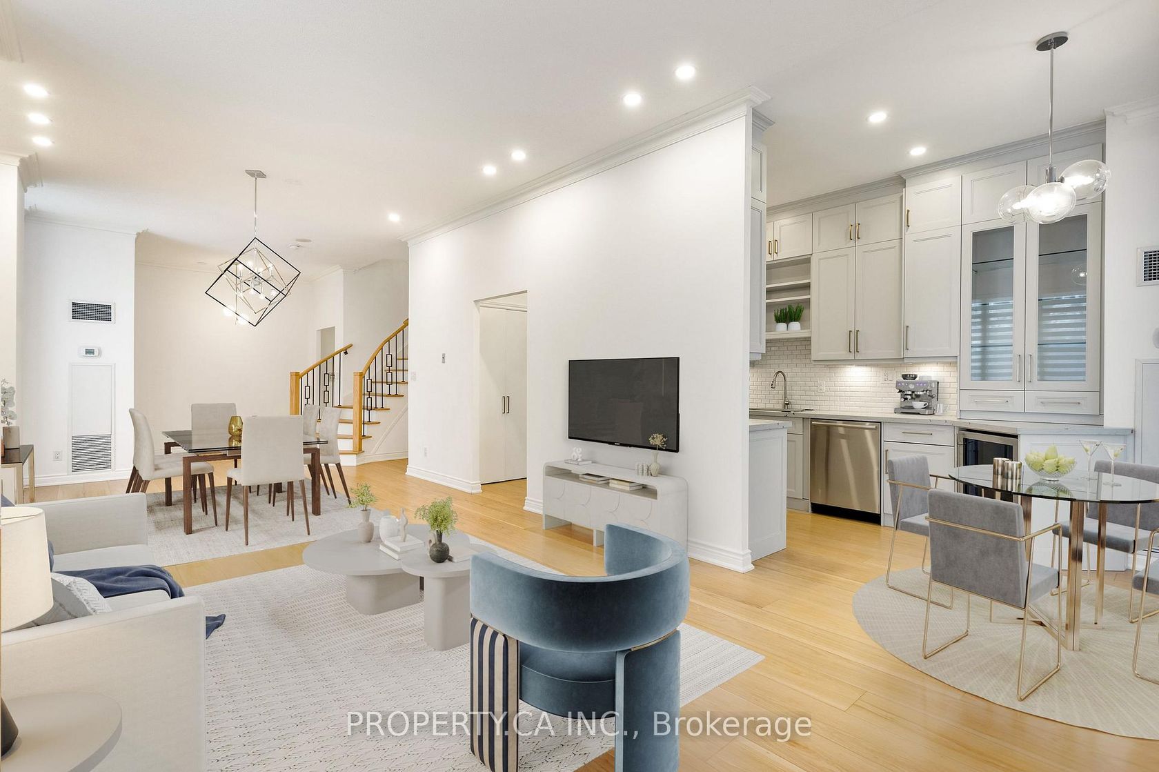 105 - 2 Aberfoyle Crescent, City Centre West, Toronto photo number 2