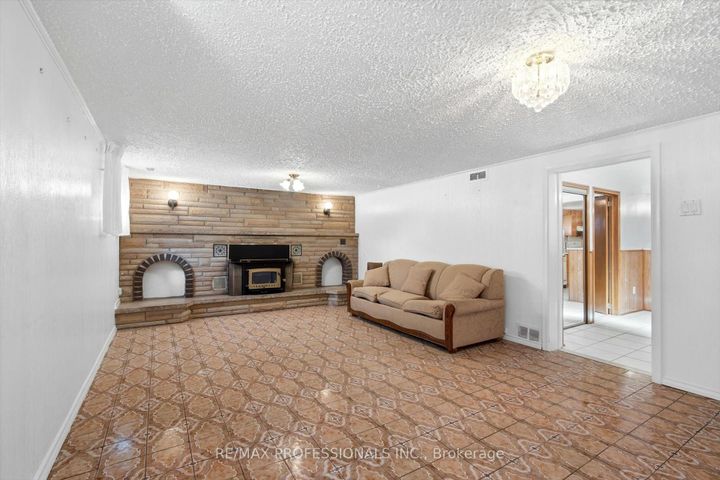 Photo 25 at 54 Culnan Avenue, City Centre West, Toronto