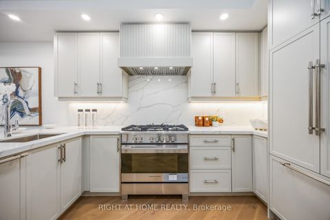 Photo 4 at 34A Morningside Avenue W, Swansea, Toronto