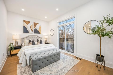 Photo 14 at 34A Morningside Avenue W, Swansea, Toronto